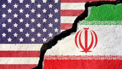 انفجارات وصواريخ تهز طهران وإسرائيل تعلن إغلاق مجالها الجوي