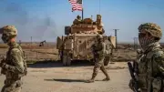 القوات الأمريكية تبدأ انسحاباً واسعاً من أكبر قواعدها في سوريا باتجاه كردستان العراق