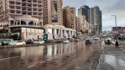 الصرف الصحي بالإسكندرية يبذل جهودًا مكثفة لمواجهة الموجة الثانية من الأمطار الغزيرة