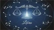 توقعات برج الميزان اليوم: توازن بين العمل والعاطفة واتخاذ قرارات حاسمة