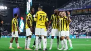مفاجأة في الرس.. الحزم ينتزع تعادلاً قاتلاً من الاتحاد في دوري روشن السعودي