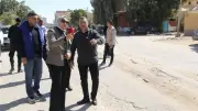 محافظ الوادي الجديد تتابع مشروعات رصف الطرق وتفقد وحدة المعدات الثقيلة