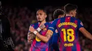 برشلونة يستعد لمواجهة فياريال في الدوري الإسباني بتشكيل متوقع وغياب دي يونج