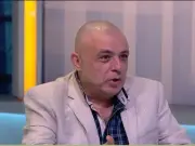 باحث لبناني يحذر: التصعيد العسكري الأخير في المنطقة قد يكون مقدمة لحرب شاملة