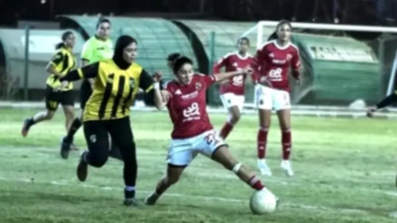 حكم مباراة الأهلي والطيران يلغي اللقاء بعد انسحاب الفريق الأخير بخسارة 10-0