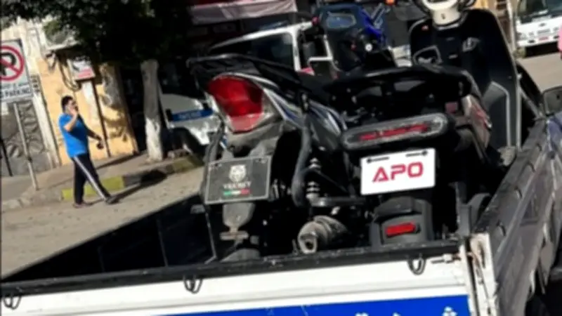 حملة مرورية بالجيزة تضبط 100 مخالفة و20 هارباً من أحكام قضائية