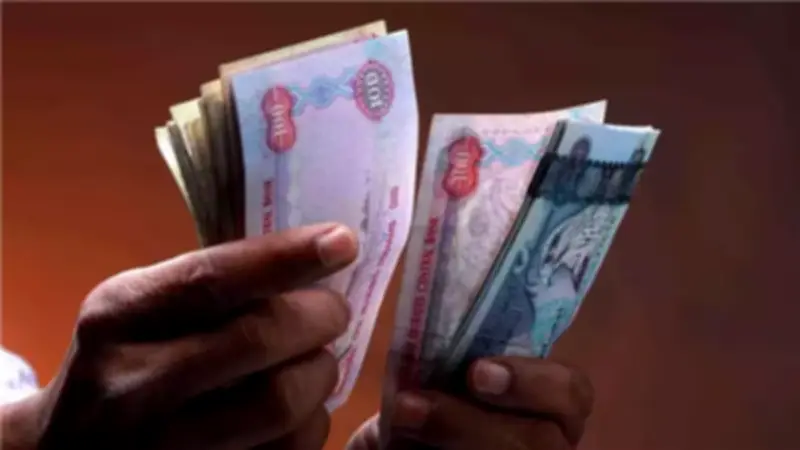 استقرار سعر الدرهم الإماراتي في البنوك المصرية عند 14.23 للشراء و14.27 للبيع