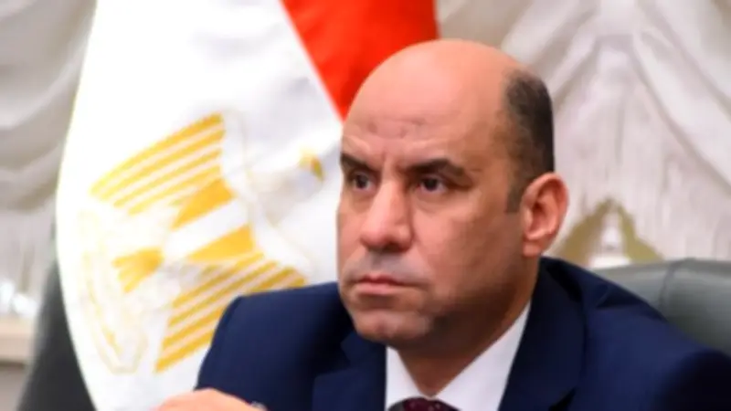 وزير العمل يعلن إجازة عيد الفطر للقطاع الخاص من 19 إلى 23 مارس 2026