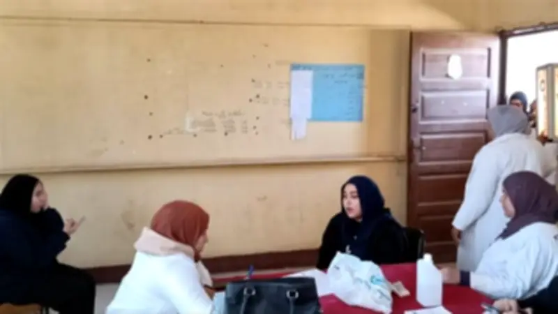 قافلة طبية بجامعة بنها تفحص 264 طالباً ضمن مبادرة "من أجل قلوب أطفالنا"