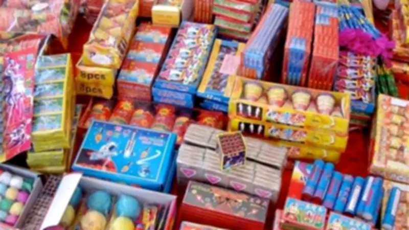 ضبط 3500 قطعة ألعاب نارية و30 قضية متنوعة في حملة أمنية موسعة بالجيزة