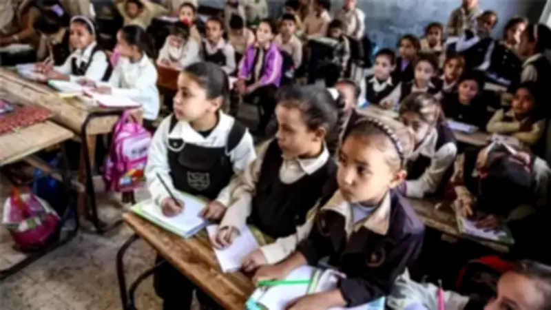مبادرة "رواكد المدارس" بالجيزة توفر 3500 مقعد دراسي وتوفر 6 ملايين جنيه