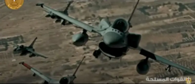 معركة جوية ملحمية في سماء سيناء: 4 طائرات مصرية تواجه 12 ميراج إسرائيلية