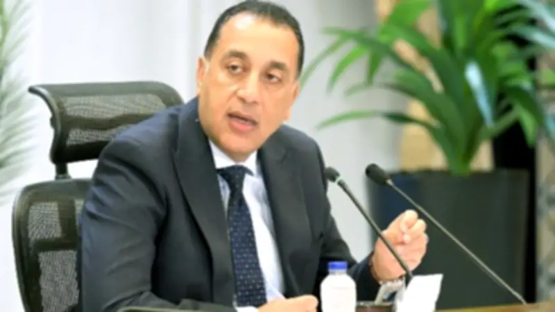 الحكومة تعلن تمديد منحة 400 جنيه إلى 4 أشهر وتؤكد استمرار دعم أسعار الطاقة