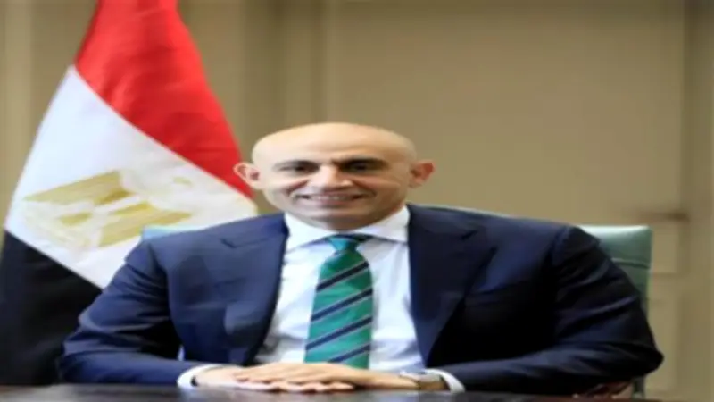 وزير التعليم يوجه بصرف 4800 جنيه شهرياً لمعلّمي الحصة قبل عيد الفطر 2026
