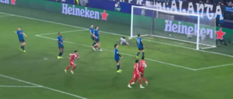 أتالانتا يهزم بايرن ميونخ 6-1 في إيطاليا ويصدم البافاري في دوري الأبطال