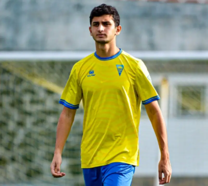 هيثم محمد يقود إستوريل برايا للفوز على ألكانينينسي 7-1 في الدوري البرتغالي للشباب