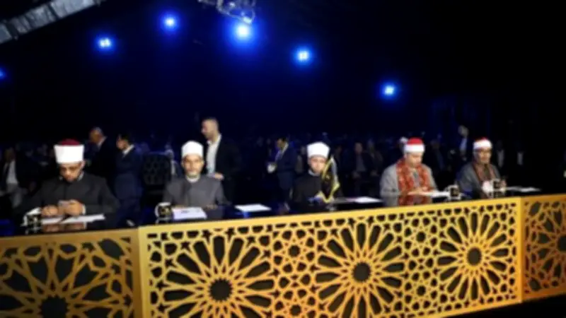 وزير الأوقاف ومحافظ المنيا يختتمان مسابقة قرآنية ويشهدان توزيع 8000 كرتونة غذائية