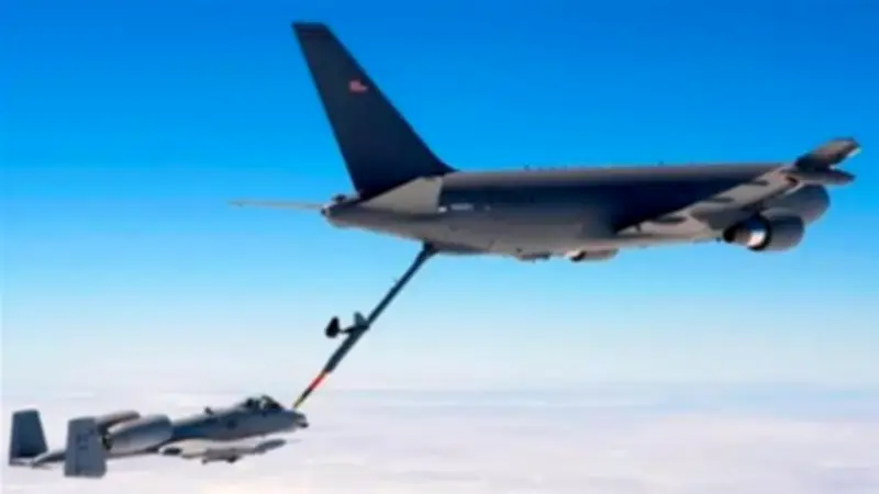 تحركات عسكرية أمريكية: 9 طائرات تزويد بالوقود تتجه للشرق الأوسط وسط تصاعد التوتر مع إيران