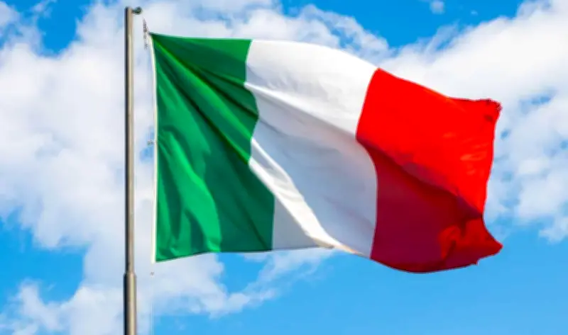تراجع مؤشر ثقة المستهلك في إيطاليا إلى 92.6 نقطة خلال شهر أغسطس