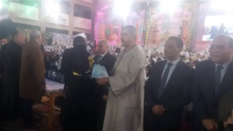 تكريم 945 حافظًا وحافظة للقرآن الكريم في مسابقة أولاد يحيى بسوهاج