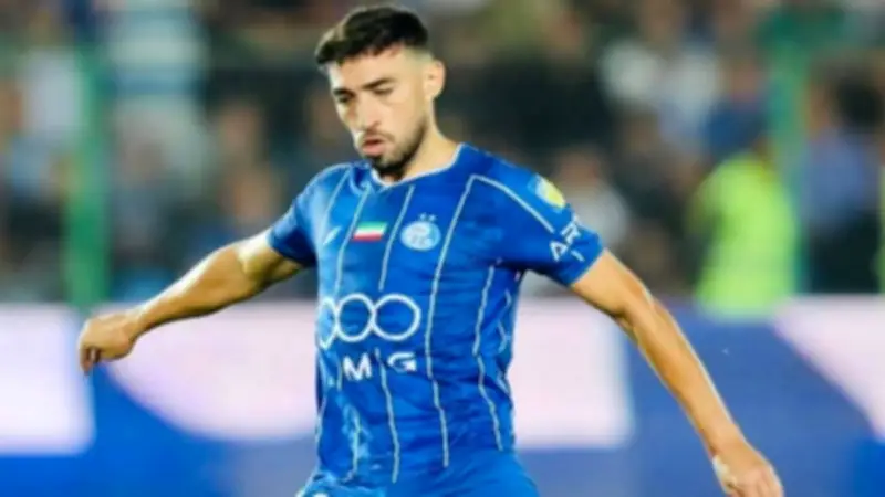 اللاعب المغربي منير الحدادي عالق في إيران بعد إغلاق المجال الجوي المفاجئ