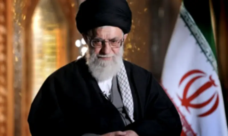 مقتل في مكتب اللحظات الأخيرة: تفاصيل جديدة عن حياة المرشد الإيراني