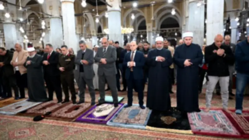 محافظ الغربية يشهد احتفال العاشر من رمضان في المسجد الأحمدي وسط حضور رسمي وديني