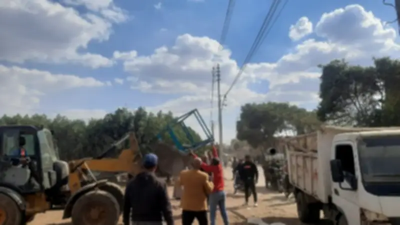 حملة مكبرة في قليوب لإزالة الإشغالات ورفع المخلفات وتحسين المظهر الحضاري