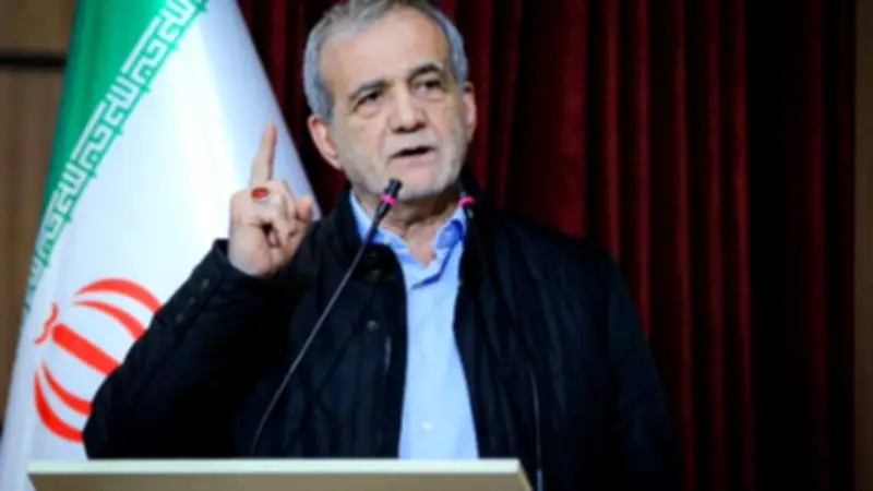 الرئيس الإيراني: اغتيال خامنئي إعلان حرب على المسلمين في العالم