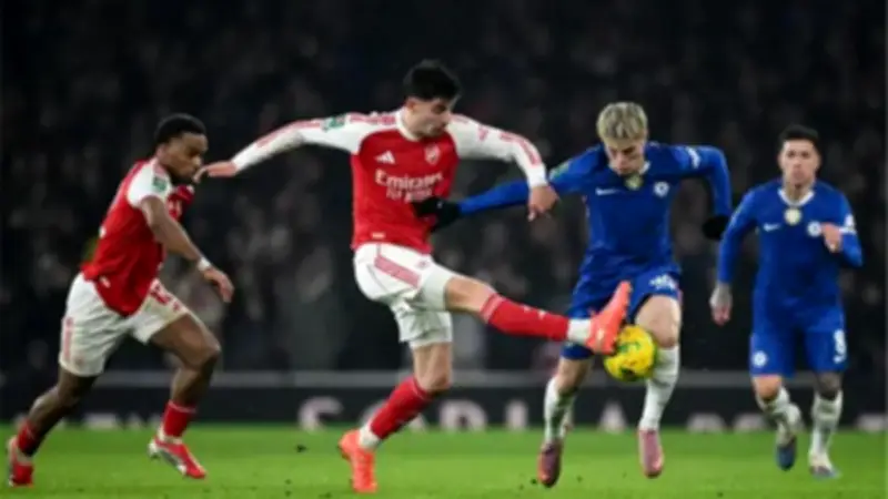 آرسنال يستضيف تشيلسي في قمة البريميرليج.. اختبار حاسم للطموحات