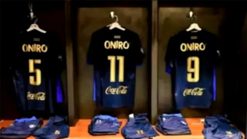 الزمالك يرتدي الزي البديل أمام بيراميدز في صراع الصدارة بالدوري المصري