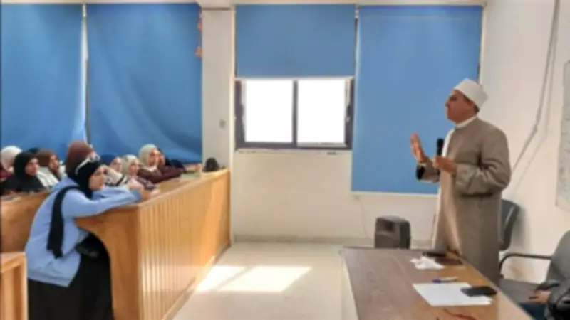 أوقاف الإسماعيلية تحذر من مخاطر التدخين والسجائر الإلكترونية في ندوة توعوية بجامعة قناة السويس