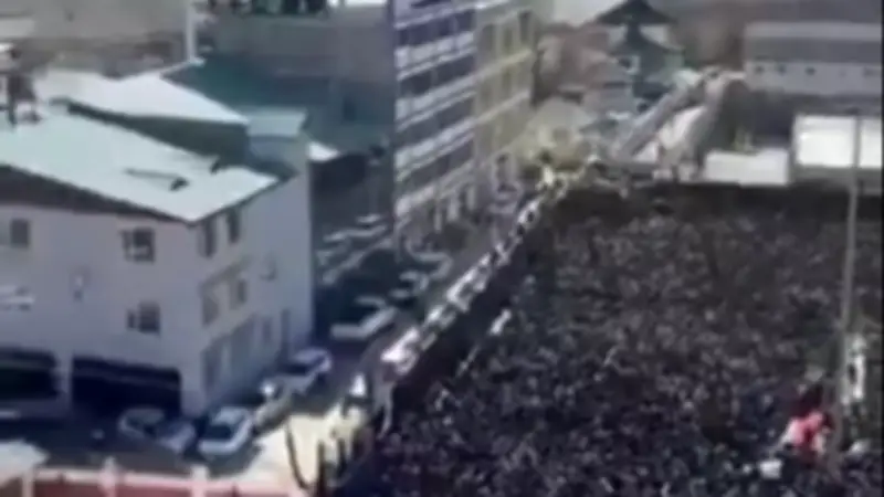 احتجاجات واسعة في الهند إثر مقتل خامنئي.. صور توثّق الغضب الشيعي