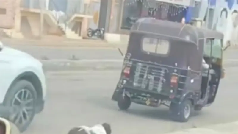 تحقيقات أمنية موسعة في الغربية بعد سقوط طفل من توكتوك في سمنود