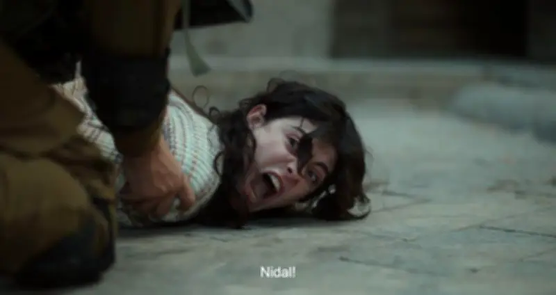 بين فقد الحبيب والاعتقال.. صدمات تلاحق تارا عبّود في مسلسل 'صحاب الأرض'