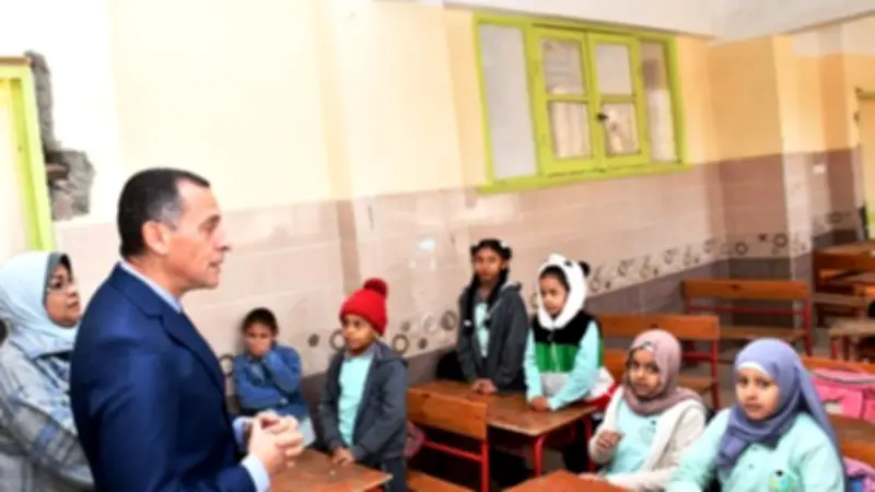 محافظ أسوان يوجه بتصويب ملاحظات الإنضباط والنظافة خلال جولة مفاجئة بمجمع العروبة