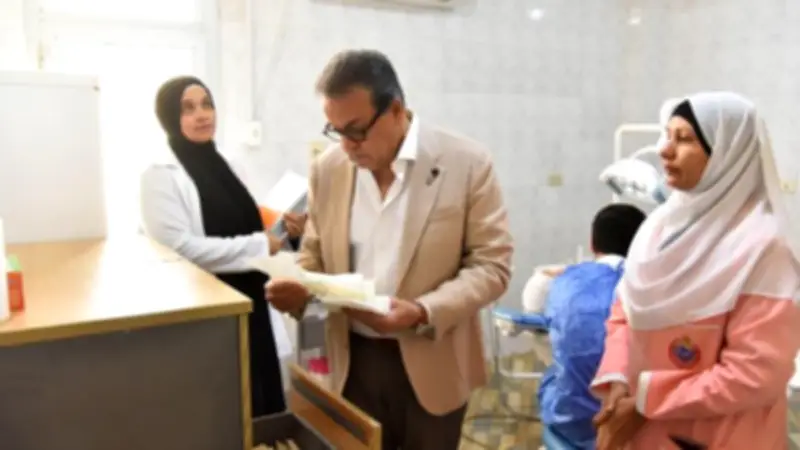 وزير الصحة يوجه بتقليل وقت انتظار المرضى في مركز طبي ببدر خلال جولة تفقدية مفاجئة