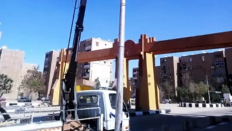 حملات مكثفة في أسوان لرفع الإشغالات وتطوير الإنارة لتحسين الخدمات والبيئة