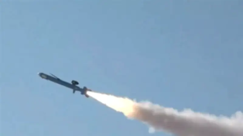 الحرس الثوري الإيراني يعلن استهداف مراكز استخبارات أمريكية ومجمع صناعات إسرائيلية