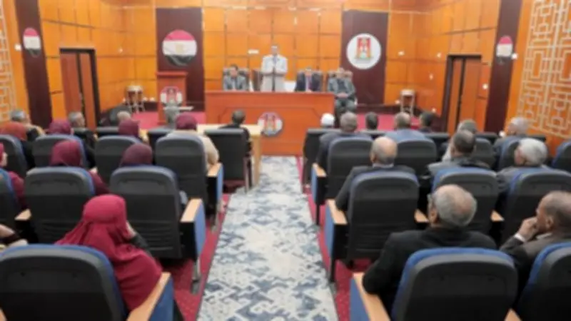 مدير تعليم الوادي الجديد يلتقي مديري مدارس بلاط لبحث التحديات وتبني الأفكار البناءة