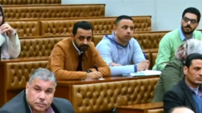 محافظ البحيرة تعقد اجتماع اللجنة العليا للمشروعات لتعزيز الكفاءة التشغيلية