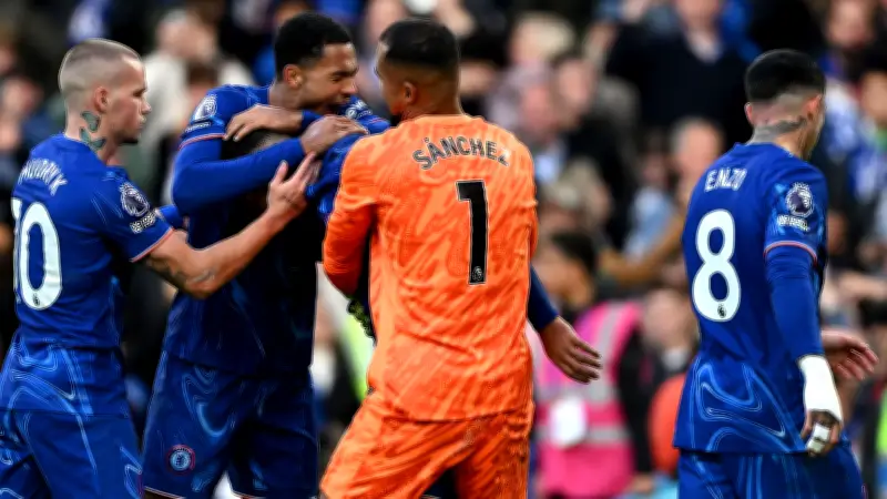 مودريك ينتظر حسم مصيره.. ويتدرب مع نادٍ في الدرجة السابعة الإنجليزية