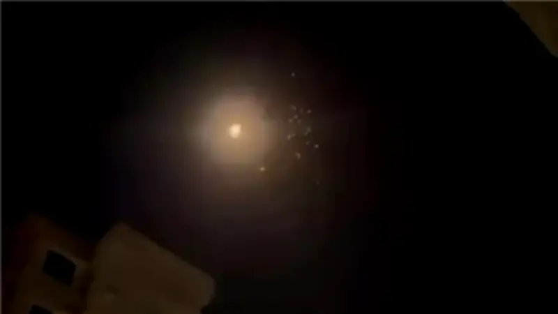 إسرائيل تتعرض لقصف إيراني ليلاً: إصابات وأضرار مادية في عدة مناطق