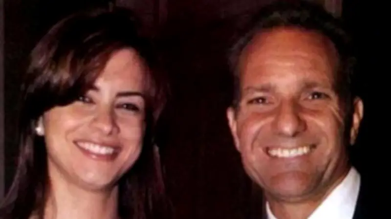 وفاة زوج الفنانة اللبنانية نور.. تفاصيل العزاء في كنيسة القديس كيرلس