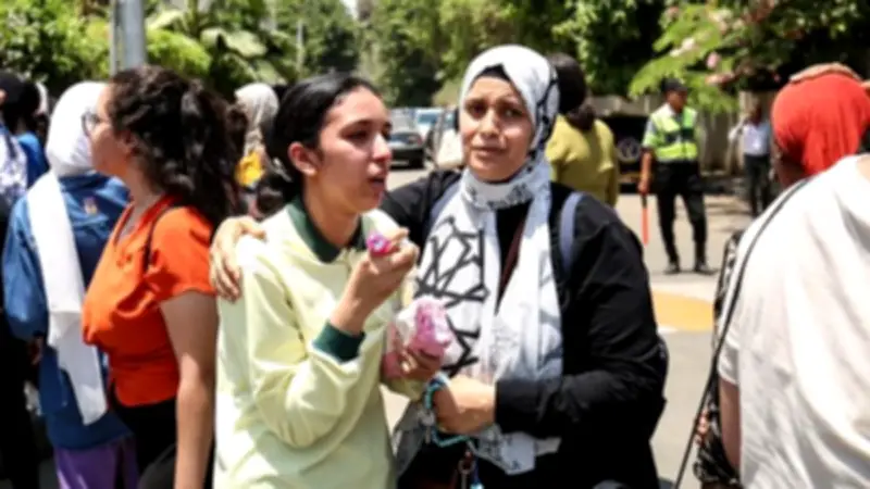 ولية أمر تتهم بتغيير أوراق إجابة ابنتها في الشهادة الإعدادية وتقدم شكوى لمحافظ المنوفية