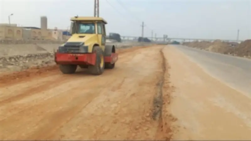 محافظ الجيزة يتفقد أعمال تطوير طريق الأوتوستراد في عرب أبو ساعد لتحسين حركة المرور