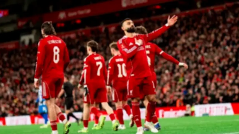 ليفربول يواجه ولفرهامبتون في الدوري الإنجليزي: تشكيل متوقع وأهداف متباينة