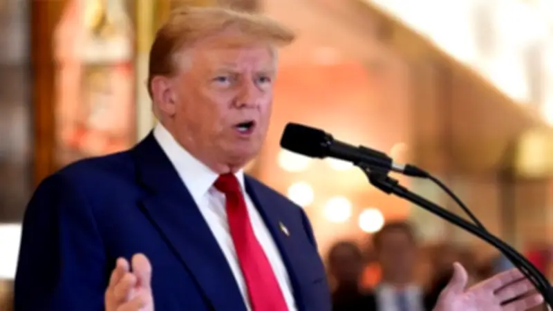 ترامب يؤكد قدرة أمريكا على خوض حرب أبدية بفضل مخزون أسلحة متفوق