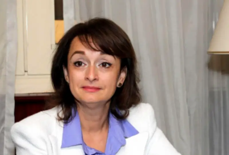 سفيرة رومانيا بالقاهرة تؤكد قدرة مصر على توفير ملاذ آمن للسياح العالميين