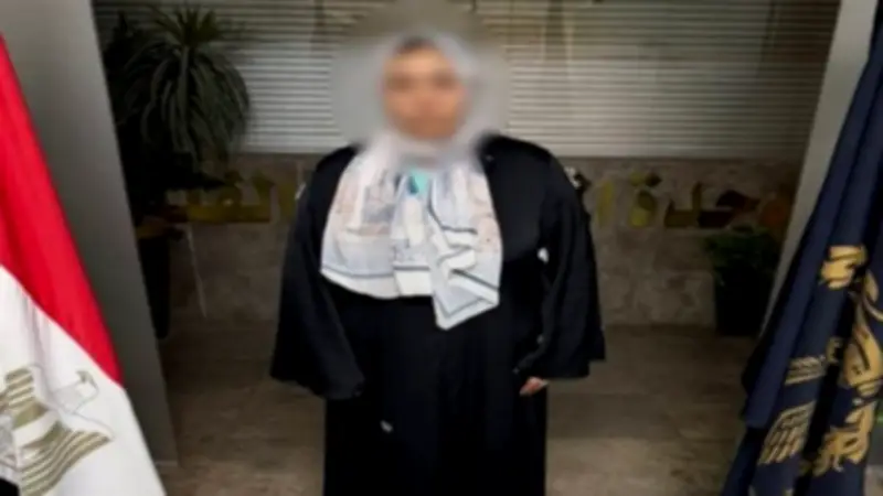 ضبط خادمة بتهمة سرقة مشغولات ذهبية وأموال من شقة عملها بالتجمع الأول